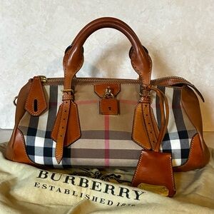 Burberry Prorsum House Check Large Satchel. Spring Collection 2013.